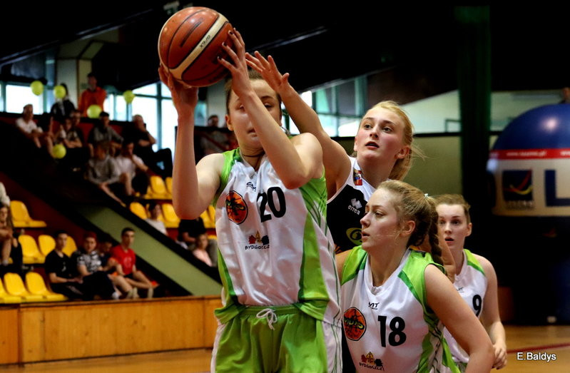 Porażka na inaugurację (zdjęcia)