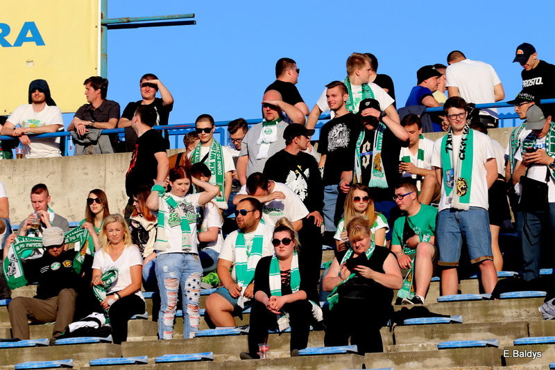 Kibice na meczu Leszno-Częstochowa