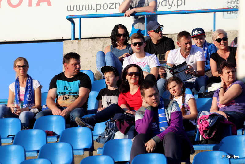 Kibice na meczu Leszno-Częstochowa