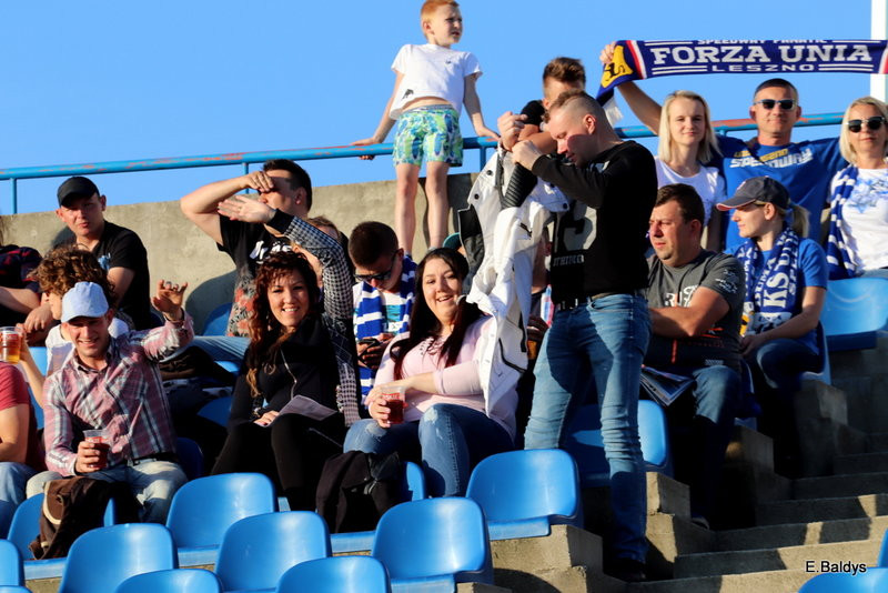 Kibice na meczu Leszno-Częstochowa