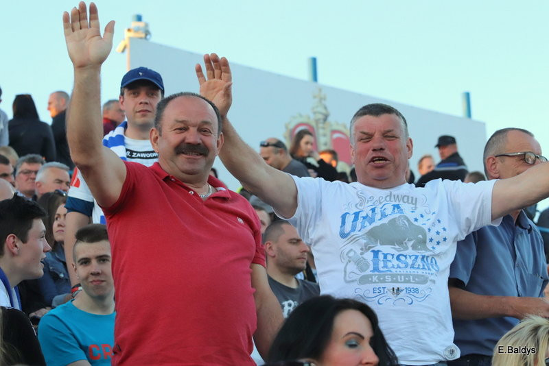 Kibice na meczu Leszno-Częstochowa
