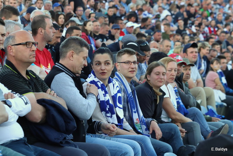 Kibice na meczu Leszno-Częstochowa