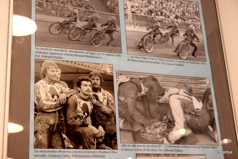 W bibliotece o żużlu (zdjęcia)