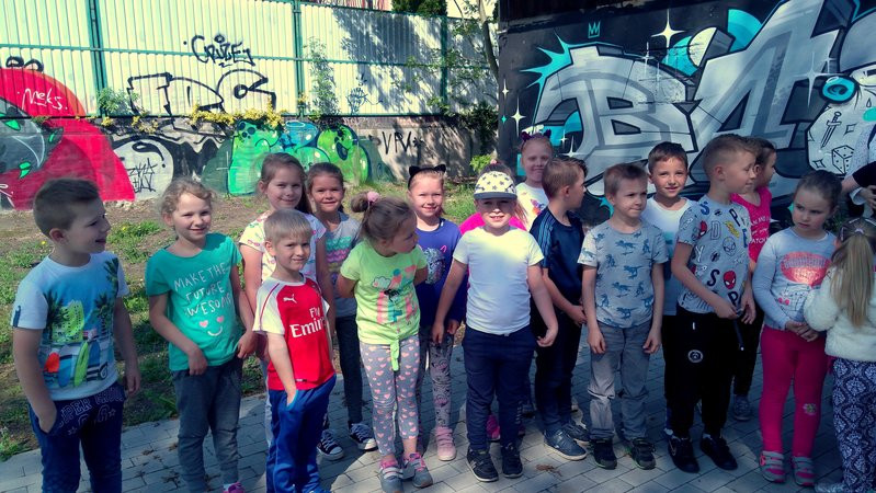 Studenci przedszkolakom (zdjęcia)