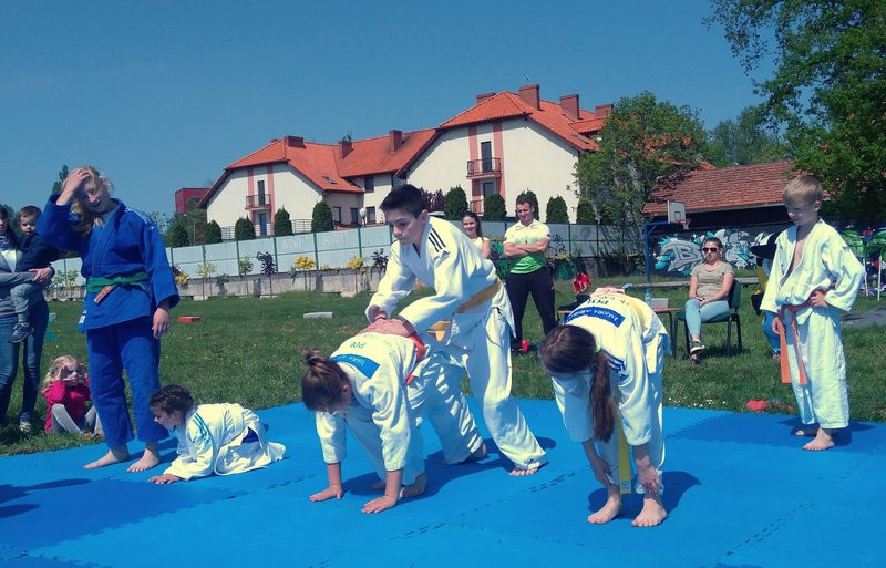 Studenci przedszkolakom (zdjęcia)
