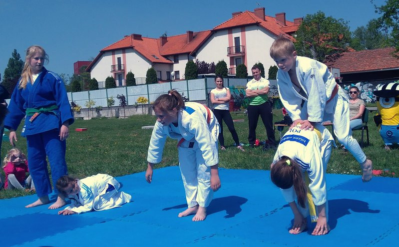 Studenci przedszkolakom (zdjęcia)