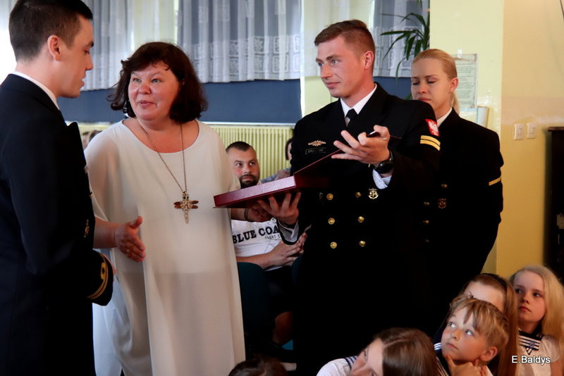 SP 2 w Lesznie obchodziła swoje święto (zdjęcia)