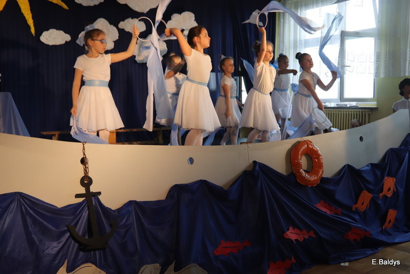 SP 2 w Lesznie obchodziła swoje święto (zdjęcia)