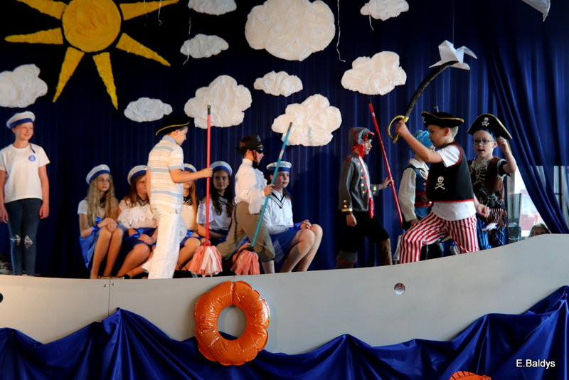 SP 2 w Lesznie obchodziła swoje święto (zdjęcia)