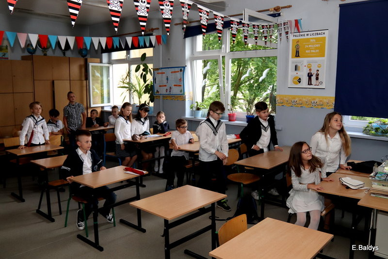 SP 2 w Lesznie obchodziła swoje święto (zdjęcia)