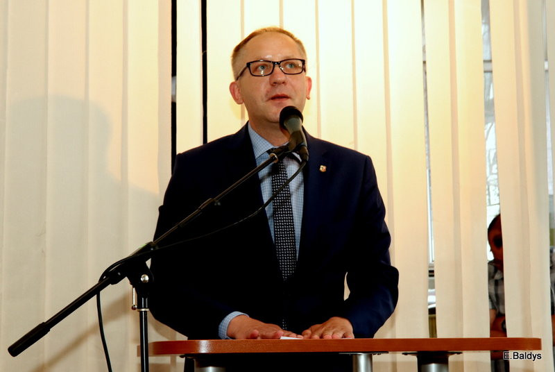 SP 2 w Lesznie obchodziła swoje święto (zdjęcia)