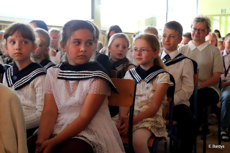 SP 2 w Lesznie obchodziła swoje święto (zdjęcia)