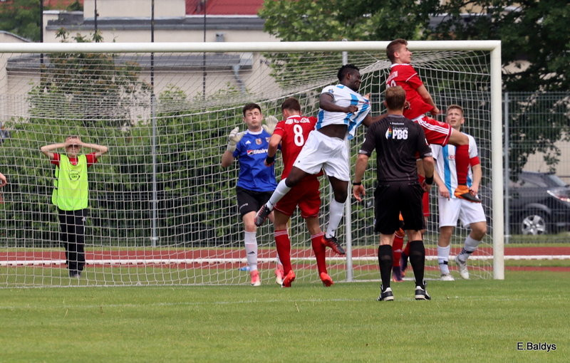 Trzy karne, siedem goli! (zdjęcia)