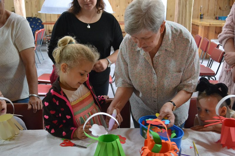 Zajęcia rękodzieła w Kociugach (zdjęcia)