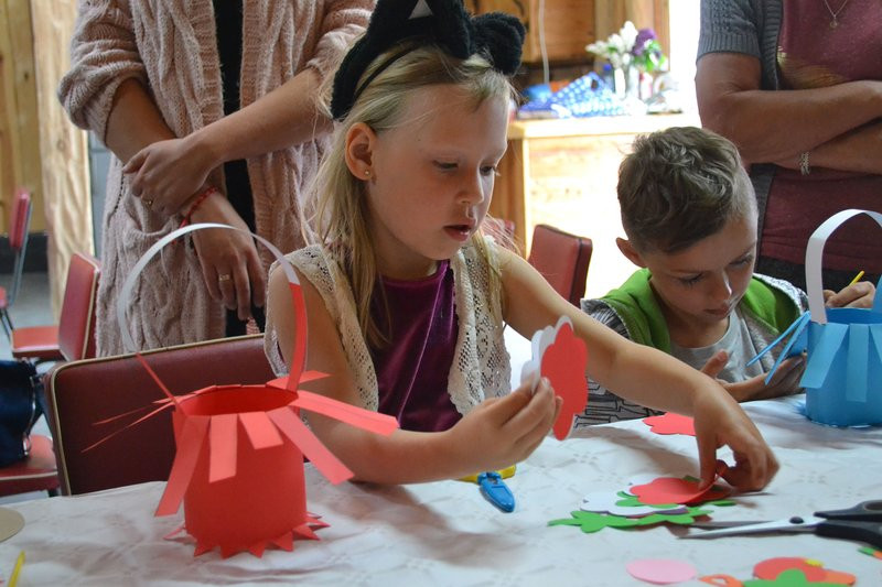 Zajęcia rękodzieła w Kociugach (zdjęcia)