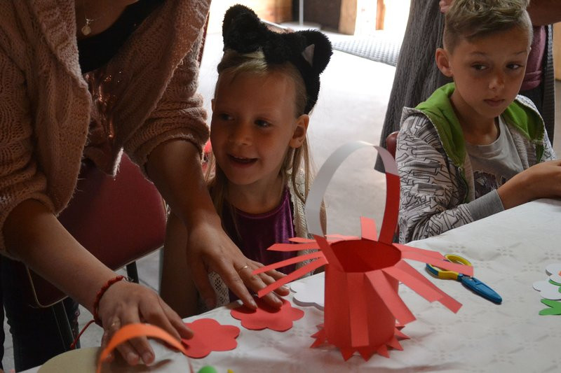 Zajęcia rękodzieła w Kociugach (zdjęcia)