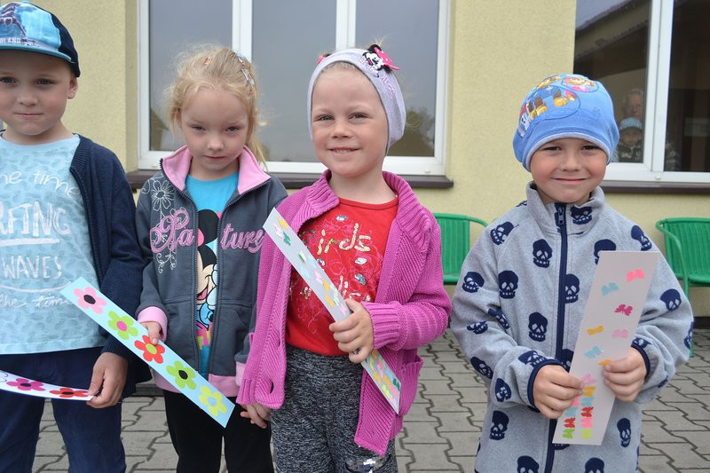 W Belęcinie dzieci robiły zakładki (zdjęcia)