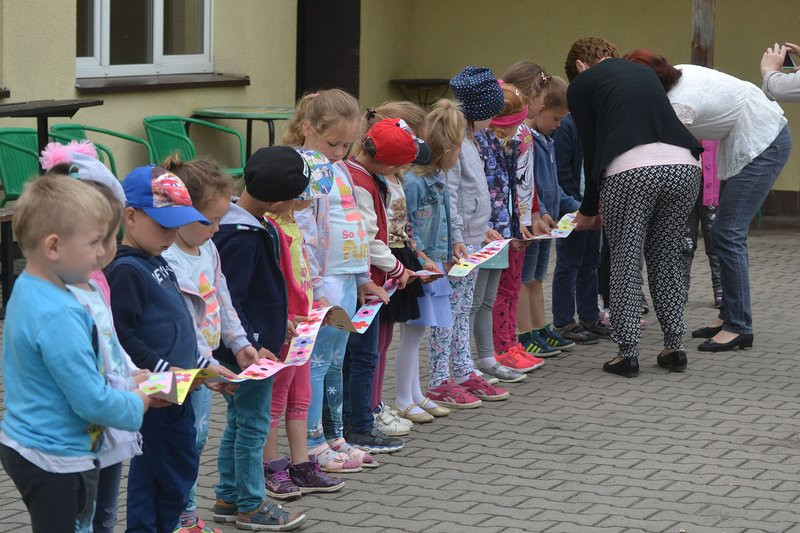 W Belęcinie dzieci robiły zakładki (zdjęcia)