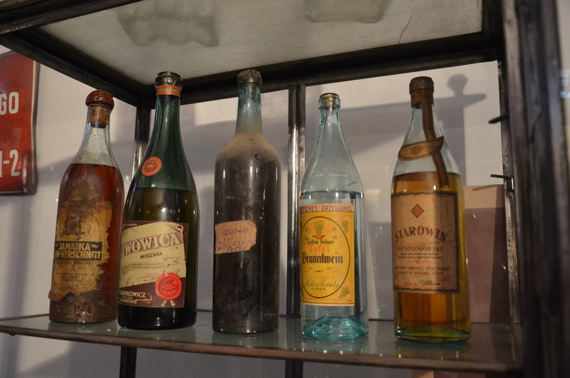 Woda życia w Galerii 1001 Drobiazgów (zdjęcia)