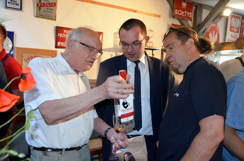 Woda życia w Galerii 1001 Drobiazgów (zdjęcia)