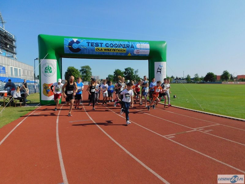 Trwa Test Coopera (kilka zdjęć)