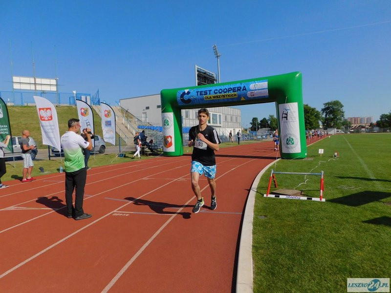 Trwa Test Coopera (kilka zdjęć)