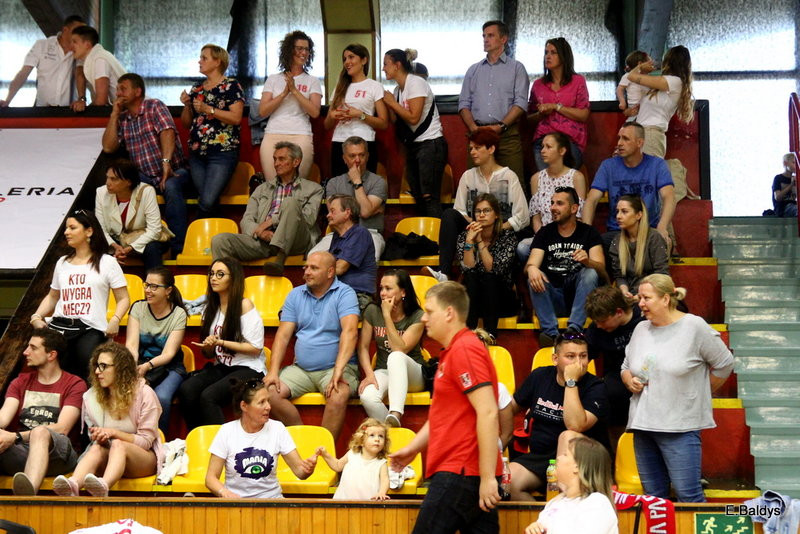 Historyczny brąz Polonii! (zdjęcia)