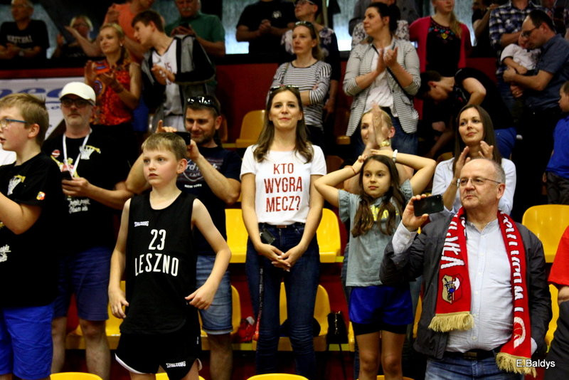 Historyczny brąz Polonii! (zdjęcia)