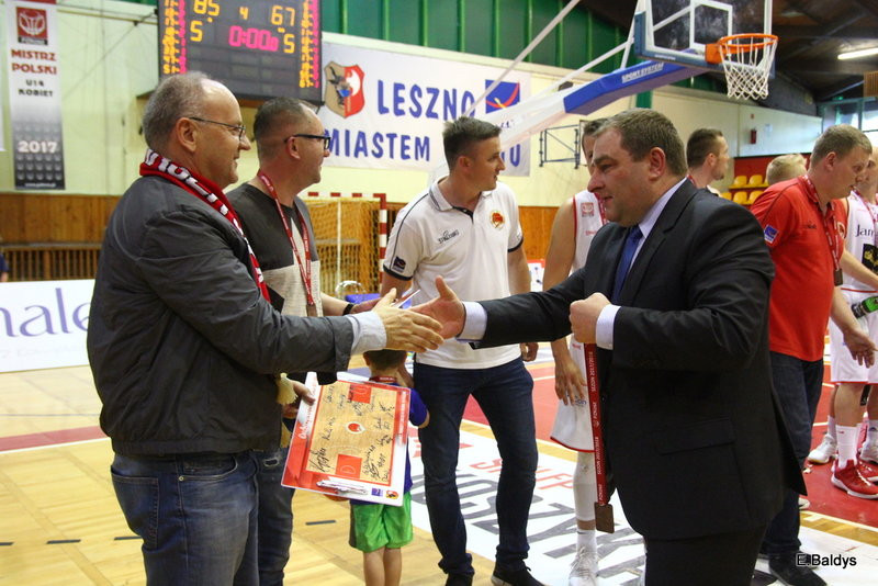 Historyczny brąz Polonii! (zdjęcia)