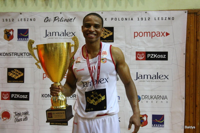 Historyczny brąz Polonii! (zdjęcia)