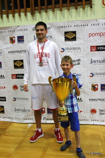 Historyczny brąz Polonii! (zdjęcia)