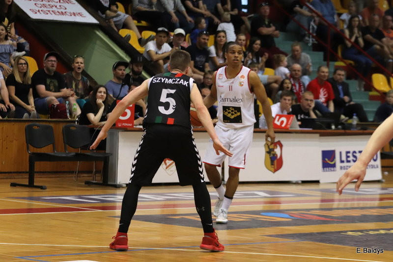 Historyczny brąz Polonii! (zdjęcia)