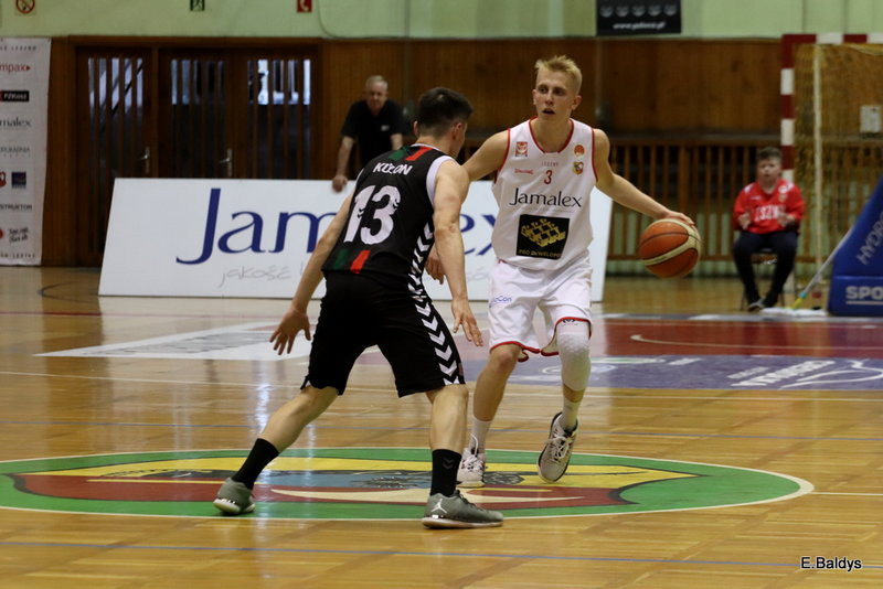 Historyczny brąz Polonii! (zdjęcia)