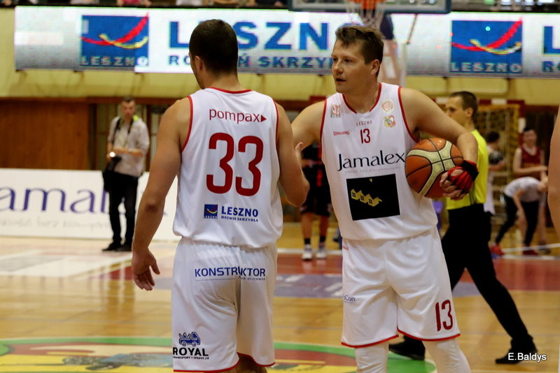 Historyczny brąz Polonii! (zdjęcia)