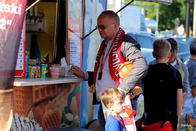 Historyczny brąz Polonii! (zdjęcia)