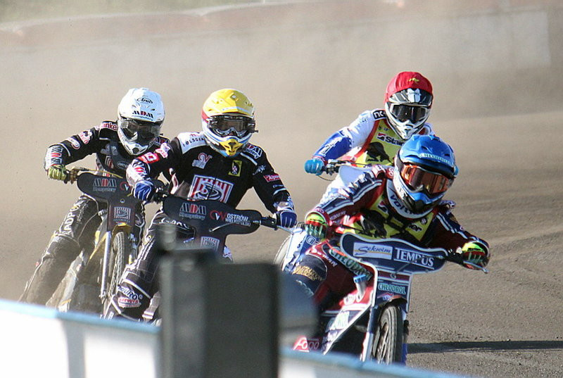 Remis w Rawiczu (zdjęcia)