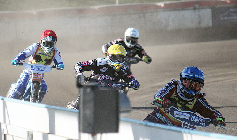 Remis w Rawiczu (zdjęcia)