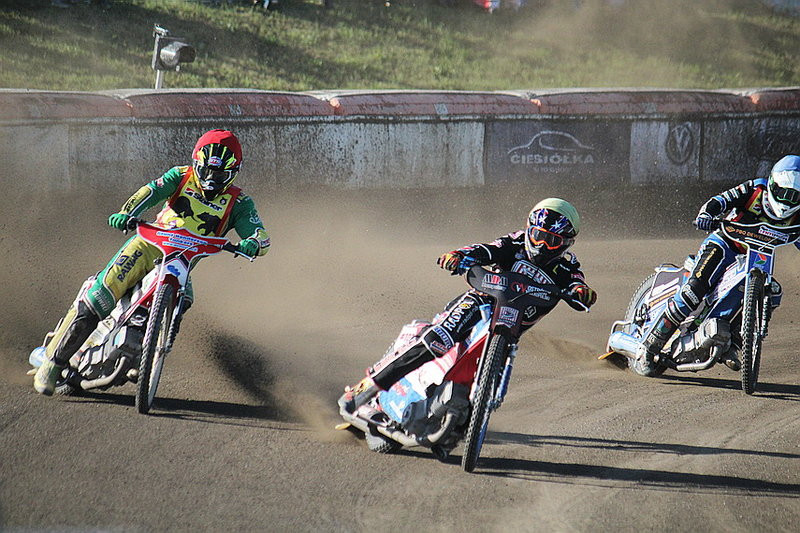 Remis w Rawiczu (zdjęcia)