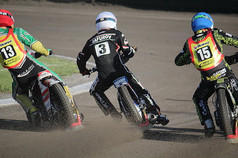 Remis w Rawiczu (zdjęcia)