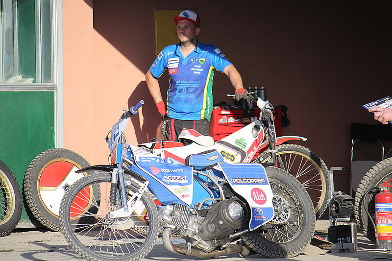 Remis w Rawiczu (zdjęcia)