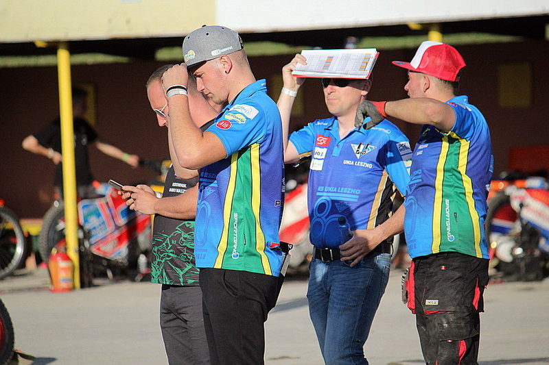 Remis w Rawiczu (zdjęcia)