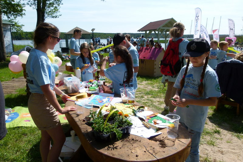 Jezioro Dominickie bardziej czyste (zdjęcia)