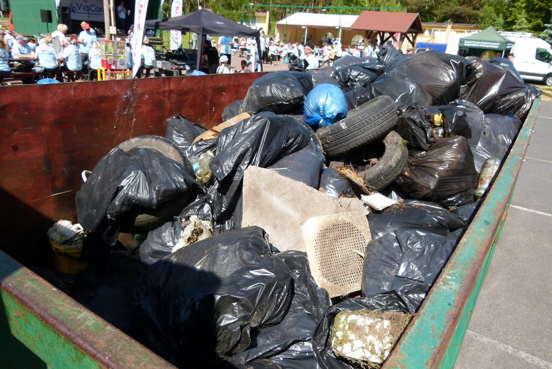 Jezioro Dominickie bardziej czyste (zdjęcia)