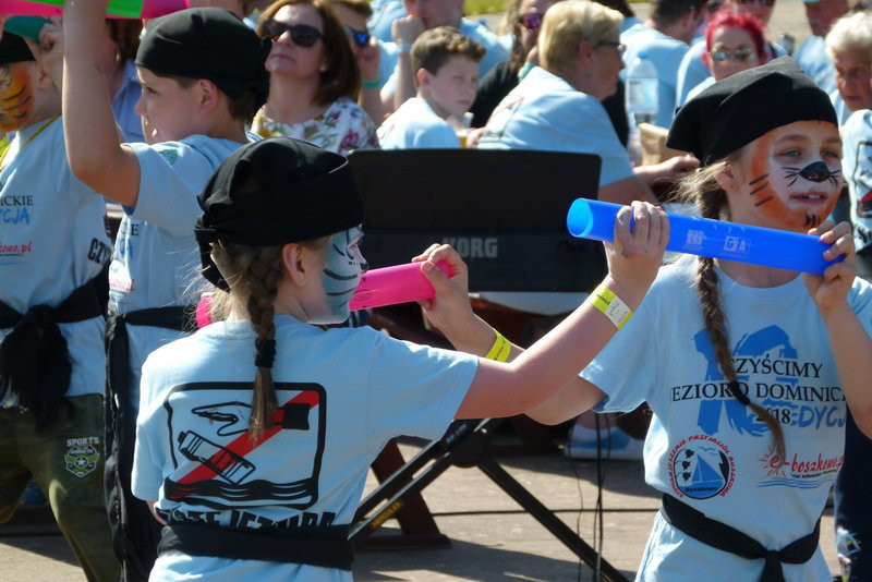 Jezioro Dominickie bardziej czyste (zdjęcia)