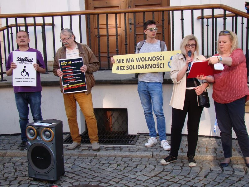 Wsparli protest w sejmie (kilka zdjęć)