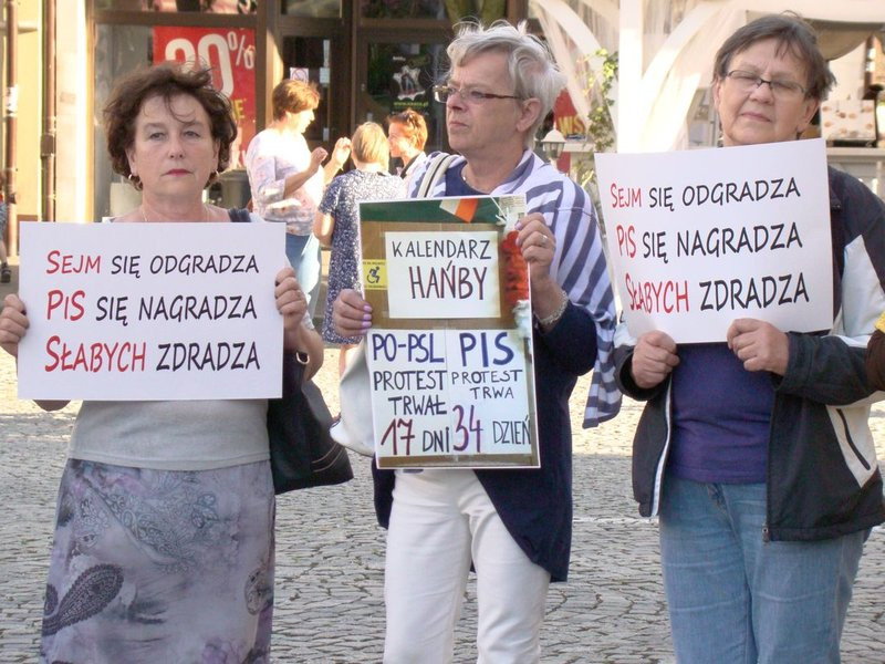 Wsparli protest w sejmie (kilka zdjęć)