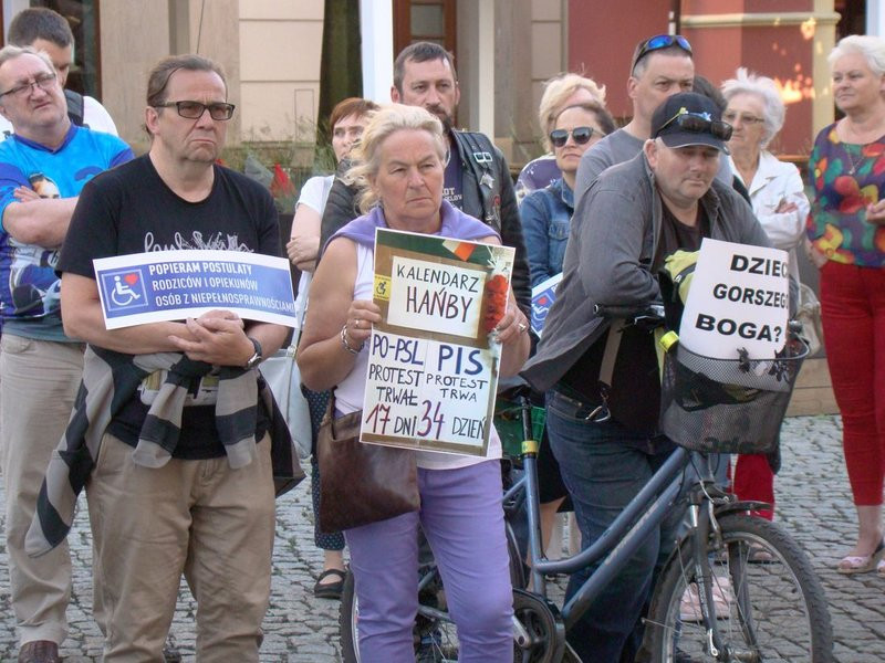 Wsparli protest w sejmie (kilka zdjęć)