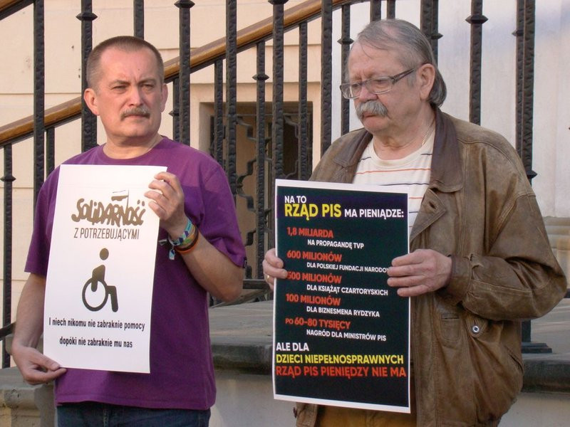 Wsparli protest w sejmie (kilka zdjęć)