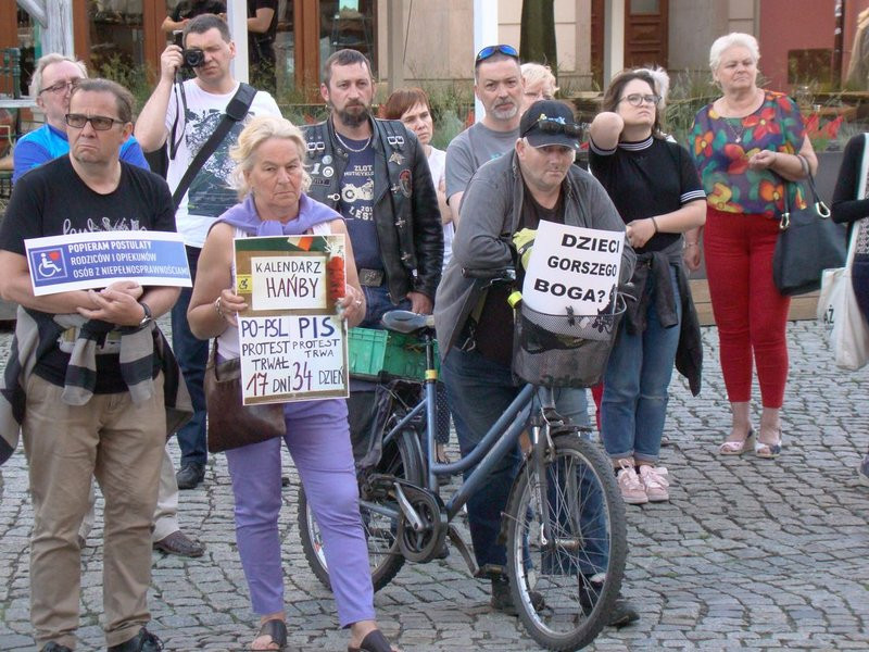 Wsparli protest w sejmie (kilka zdjęć)