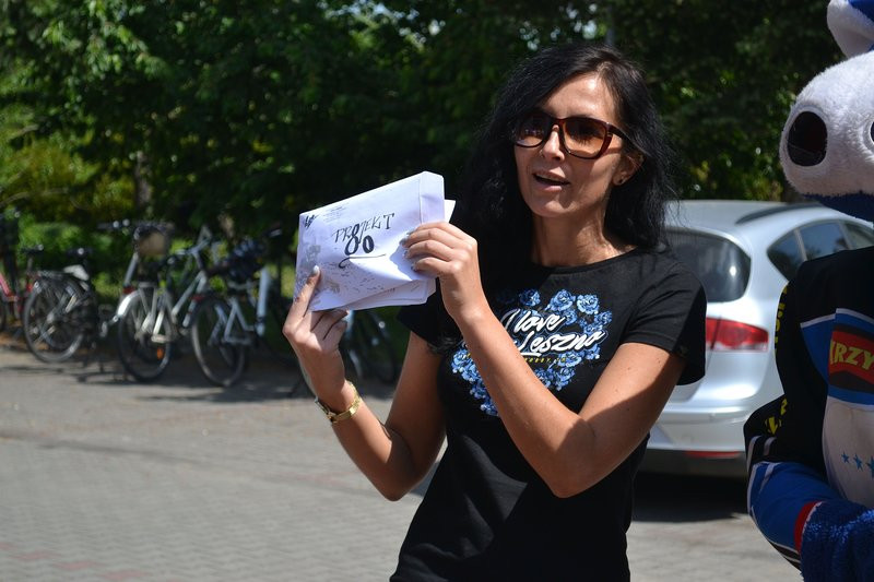 Żużlowe bilety trafiły do Pawłowic (zdjęcia)